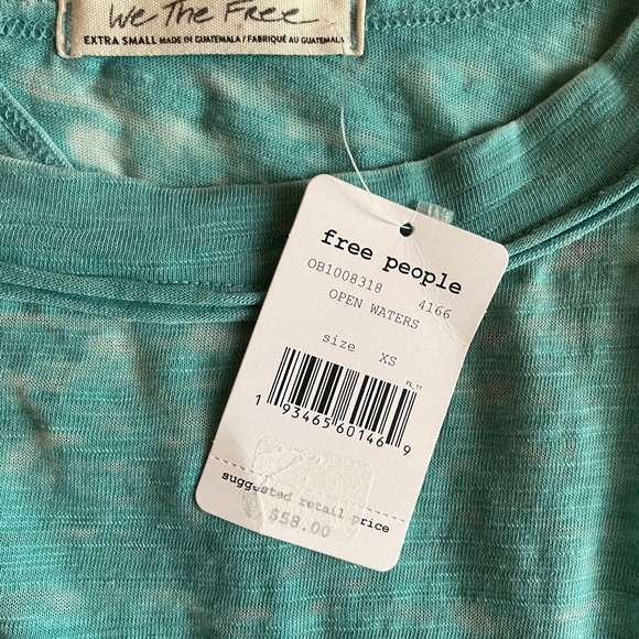 Free People We The Free lagenlook top with cutout back NWT - Picture 5 of 9